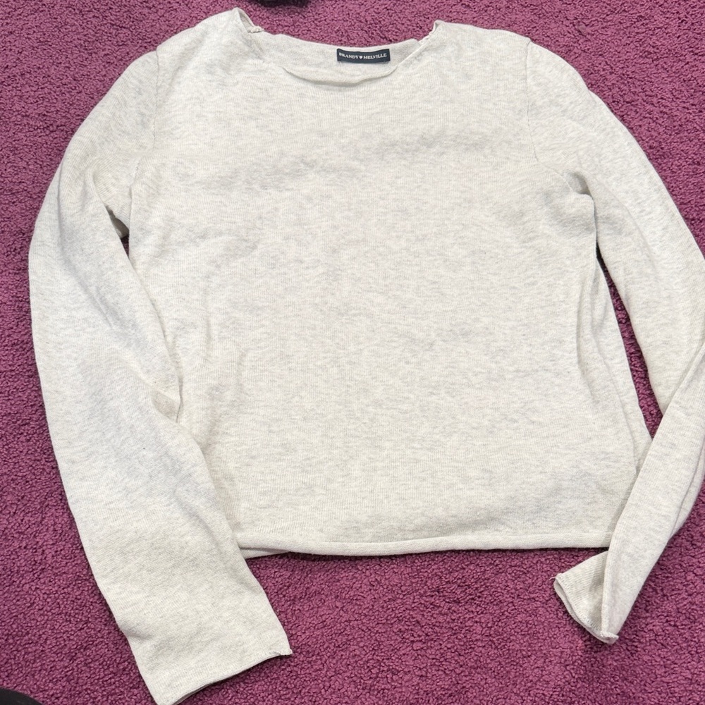 Brandy Melville Light Gray shirt